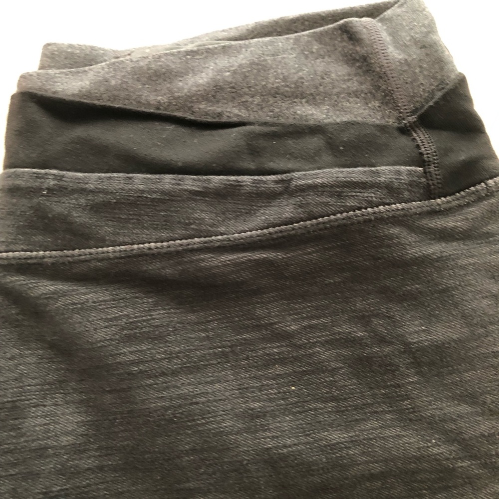 Lululemon Wunder Unders Size 8 In Grey - image 2